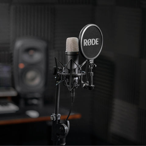 Rode NT1 Signature Series Studio Condenser Microphone